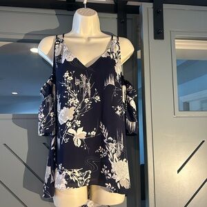 Chelsea 28 navy blouse cold shoulder off the shoulder detail size M